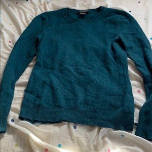 Lord and Taylor XS cashmere green sweater!